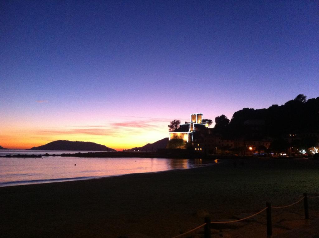 A Casa Di Alecarla Lerici Exterior foto